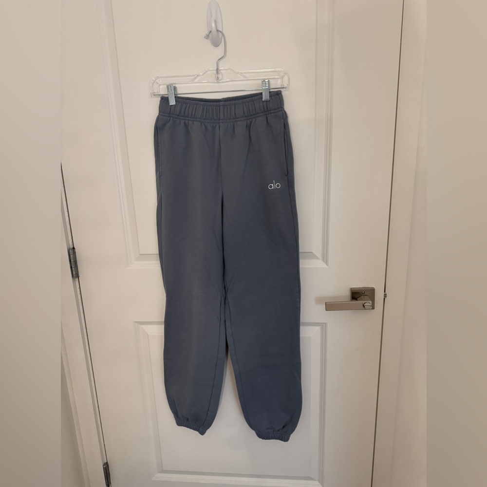 ALO YOGA ACCOLADE SWEATPANTS size xs